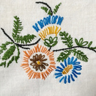 Puuvilla PÖYTÄLIINA kaunis KÄSIN KIRJAILTU LIINA 73x74cm - pikkukuva 3