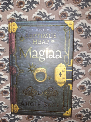 Angie Sage : Magiaa 1p