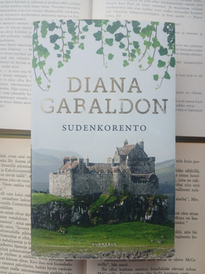 Diana Gabaldon - Sudenkorento (pokkari)