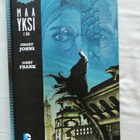 Johns, Geoff & Frank, Gary: Batman: Maa Yksi osa 2 - pikkukuva 1