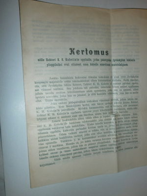 Jyväskylän lukio 1900, rehtori K. H. Kahelin'in muistolahja