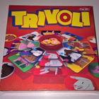 TACTIC TRIVOLI PELI  HUOM. PUUTTUU OSIA - pikkukuva 1
