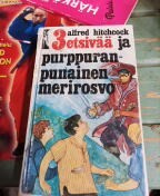 3 etsivää ja purppuran punainen merirosvo
