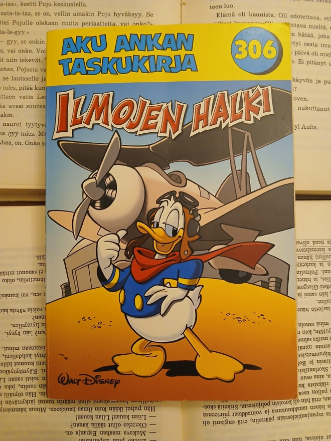 Aku Ankan taskukirja 306: Ilmojen halki (pokkari)