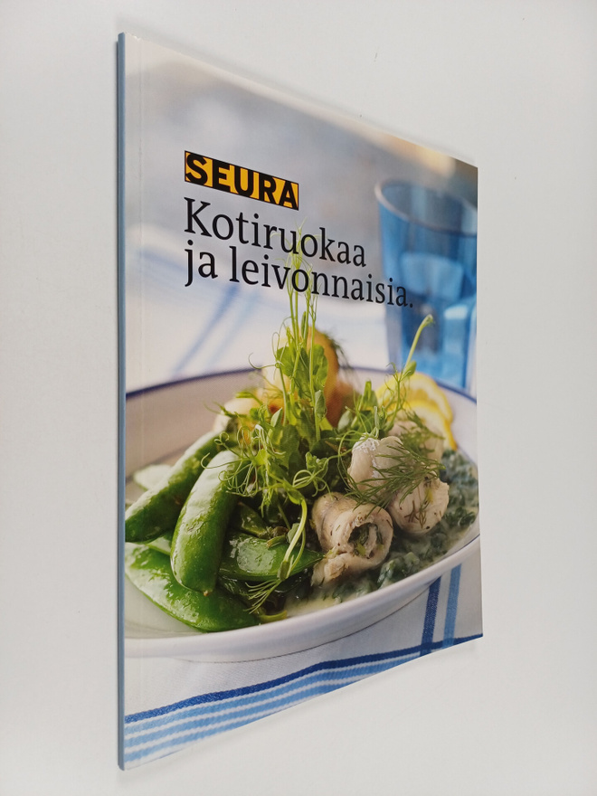 Sirkka Hirvonen : Seura : Kotiruokaa ja leivonnaisia