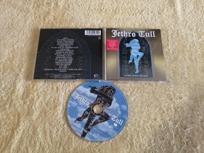 JETHRO TULL - Living With The Past CD