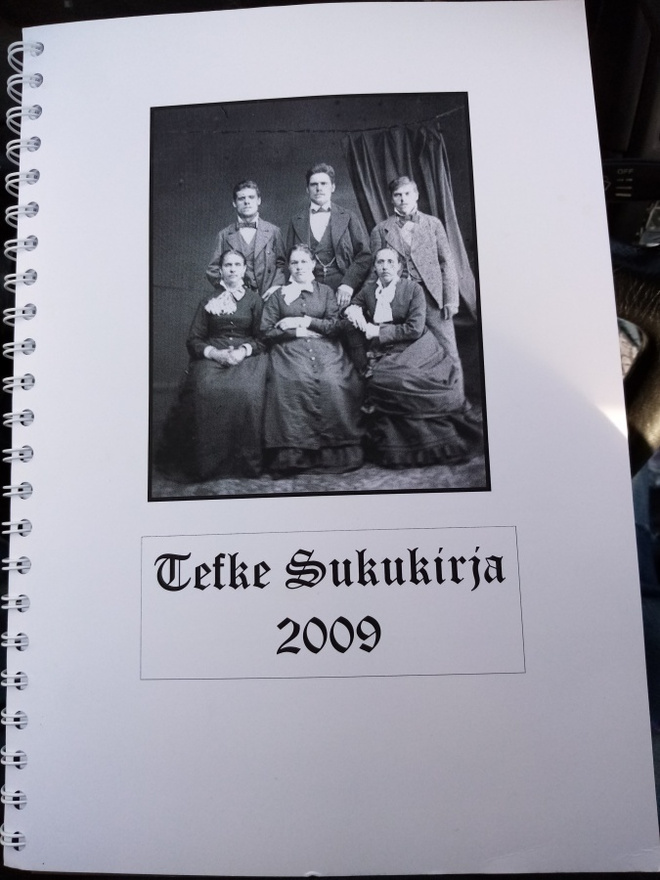 TEFKE SUKUKIRJA 2009