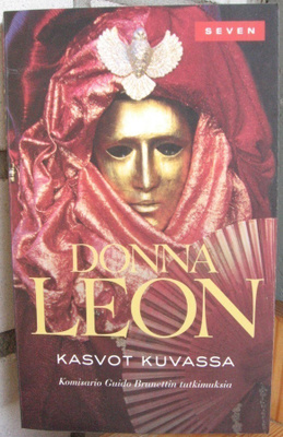 Donna Leon: Kasvot kuvassa, Otava 2012. 300 s.
