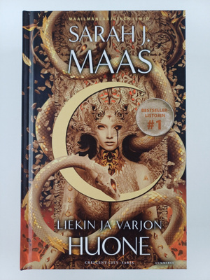 Sarah J. Maas : Liekin ja varjon huone
