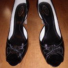Käsin tehdyt Italial. TOD'S -merkin korkokengät, koko 40,5 - pikkukuva 1