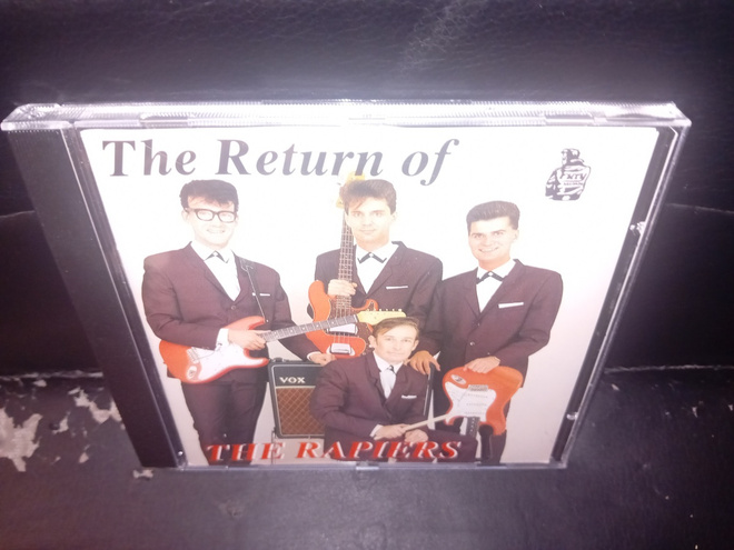 CD The Return of the Rapiers  ( SIS POSTIKULU )