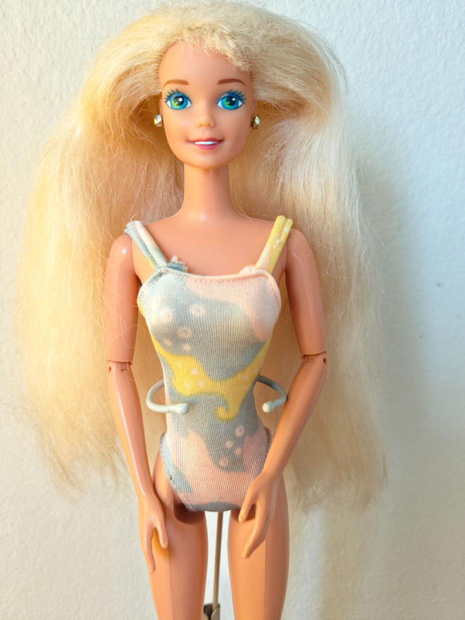 Barbie: Retro barbie bathtime uimapuvulla