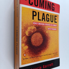 Laurie Garrett : The coming plague : newly emerging disea... - pikkukuva 1