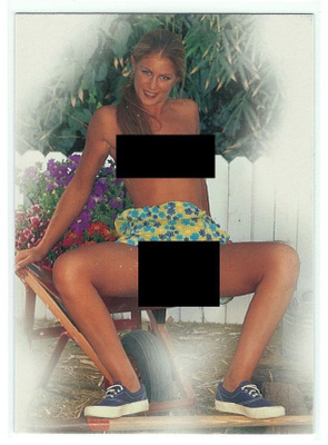 1997 Hot Shots #66 Monique