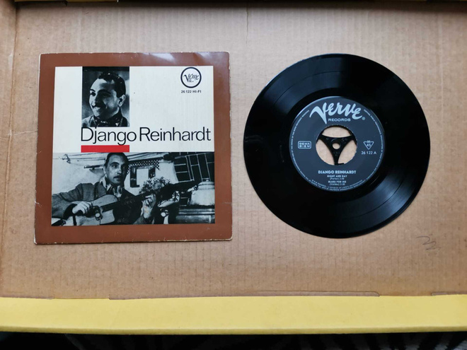 Django Reinhardt – Django Reinhardt EP 60-luvun jazzia, hyvä