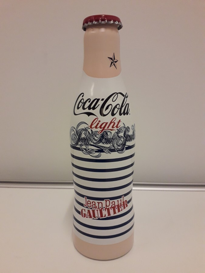 Coca-Cola 0,25 Ltr, Jean Paul Gaultier, valko-pinkki