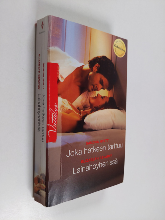 Elizabeth Bevarly ym. : Hyatt, Sandra : Joka hetkeen tart...