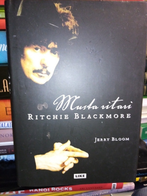Bloom : Richie Blackmore - Musta ritari ( SIS POSTIKULU)