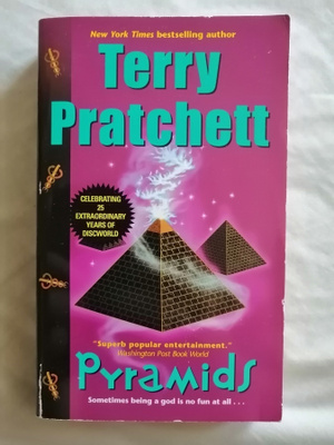 Pratchett, Terry: Discworld: Pyramids