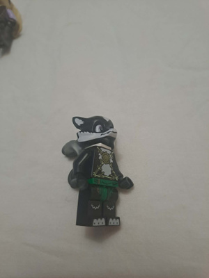 LEGO Skinnet