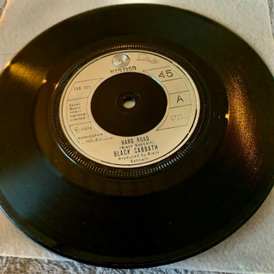 BLACK SABBATH: Hard Road * Sympton of the Universe * UK 1978