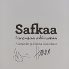 Hanna Gullichsen ym. : Safkaa : parempaa arkiruokaa (sign... - pikkukuva 3