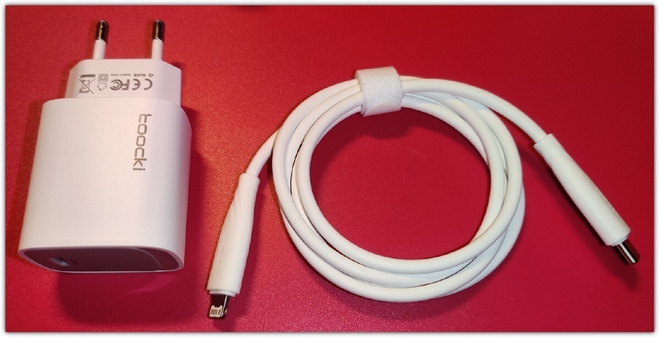 Toocki 20W laturi + 1m USB C - Lightning-kaapeli #29342