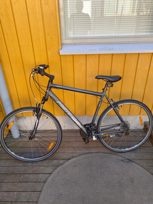 Merida Crossway Redwood hybridipyörä