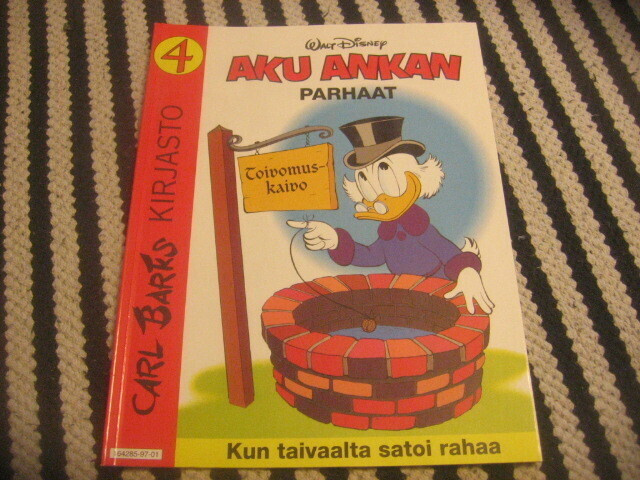 Carl Barks kirjasto 4 (Kun taivaalta satoi rahaa, 3. p)