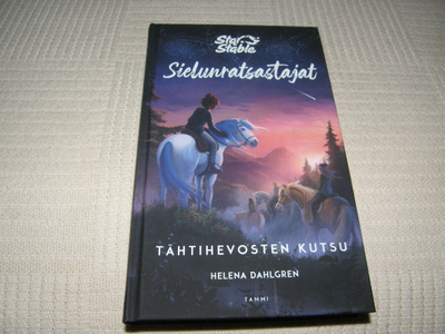 Helena Dahlgren Tähtihevosten kutsu