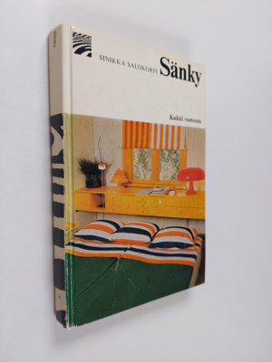 Sinikka Salokorpi : Sänky : kaikki vuoteista