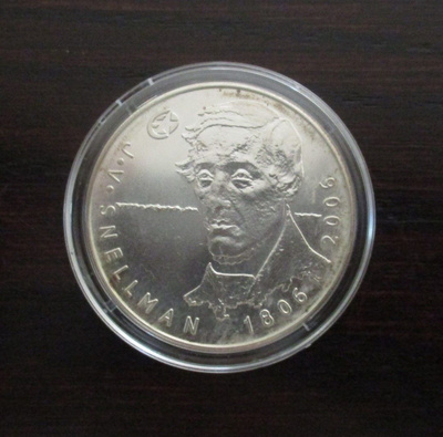 10€  HOPEINEN JUHLARAHA J.V SNELLMAN 2006