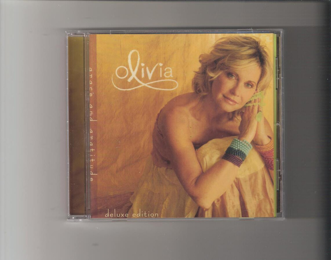 CD: Olivia Newton-John - Grace and Gratitude Deluxe Edition