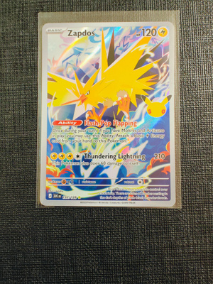 Pokemon 30th - Zapdos Illustration Rare