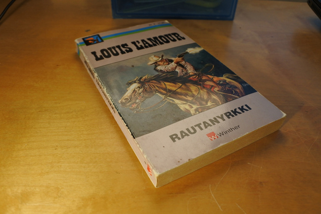 Louis L'Amour: Rautanyrkki, pokkari, hyvä