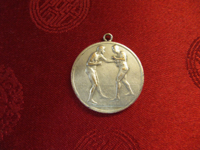 Nyrkkeilypalkinto III 1925 H.A.K.