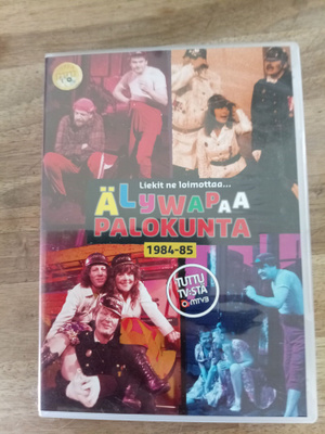 Älyvapaa palokunta liekit ne loimottaa