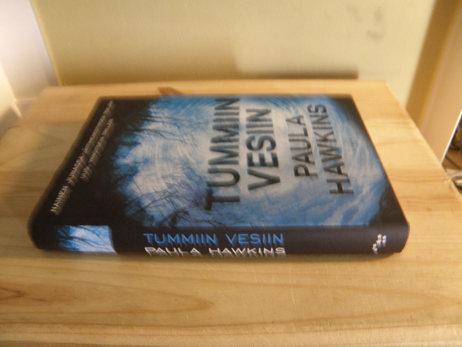 Paula Hawkins Tummiin vesiin (sidottu)