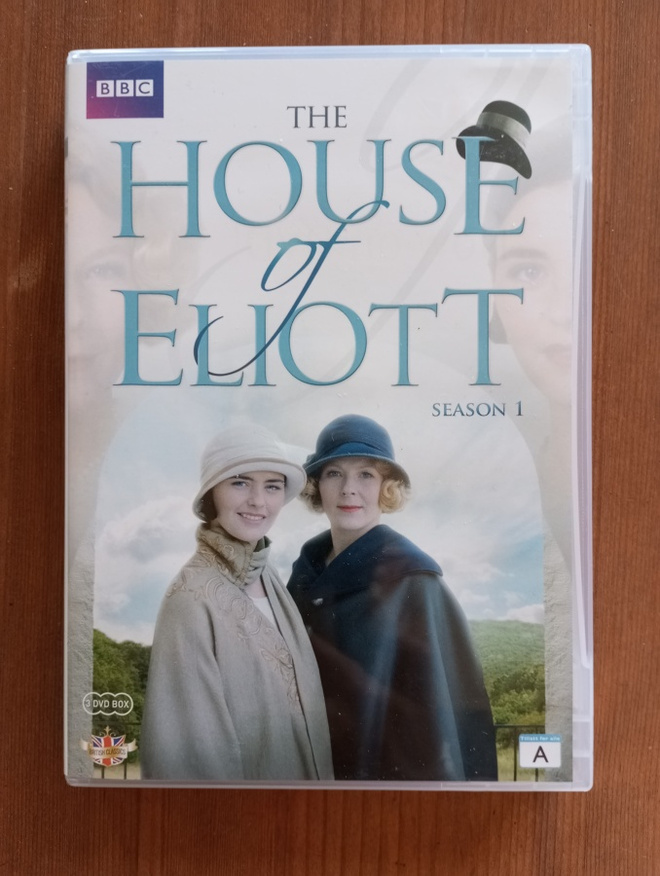 House of Eliott Kausi 1