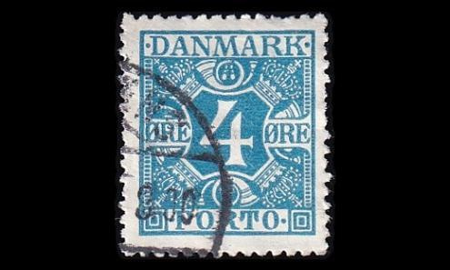 Tanska PORTO_10 o 4 öre tasainen tausta (1921)