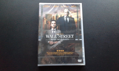 DVD: Wall Street - Money Never Sleeps (Michael Douglas) UUSI