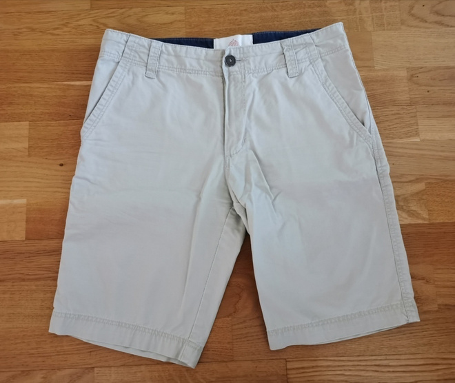 Shortsit 158/164 cm - uudenveroiset