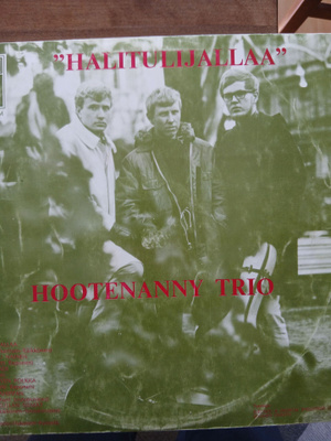 Hootenanny Trio :