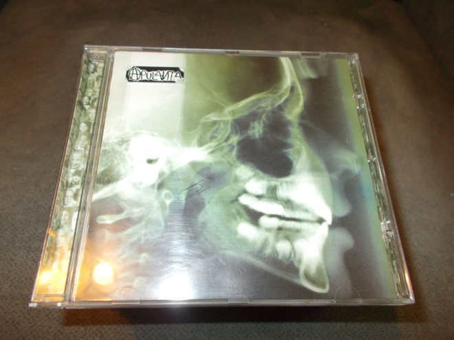 CD APULANTA **  AIVAN KUIN KAIKKI MUUTKIN **