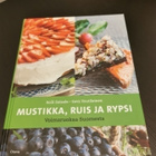 Soili Soisalo - Eeva Voutilainen: Mustikka, ruis ja rypsi - pikkukuva 1