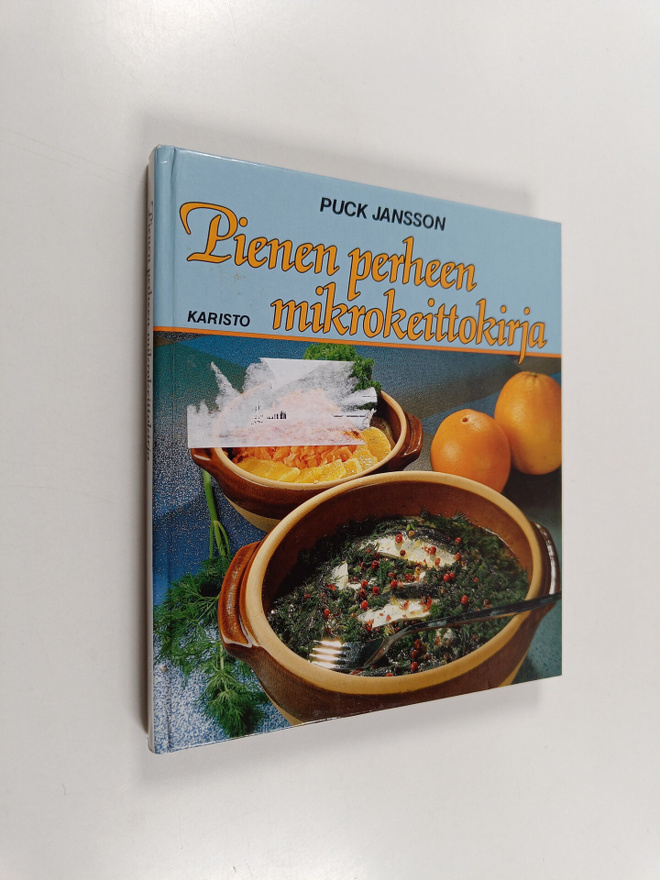 Puck Jansson : Pienen perheen mikrokeittokirja
