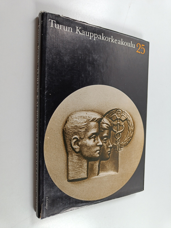 Tauno Perälä : Turun kauppakorkeakoulu 1950-1975 (numeroitu)