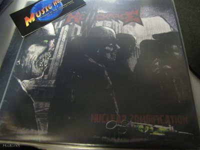 HELLCHARGE - NUCLEAR ZOMBIFICATION 7''ex/ex