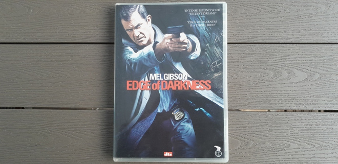 DVD: Edge of Darkness / Pimeyden Ytimessä (Mel Gibson 2010)