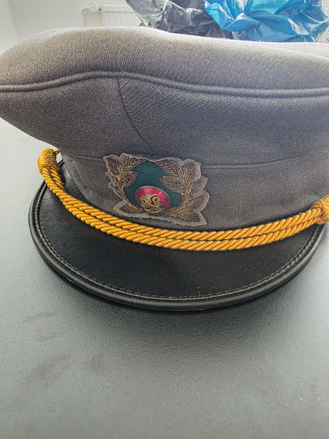 Majurin lippalakki m/49